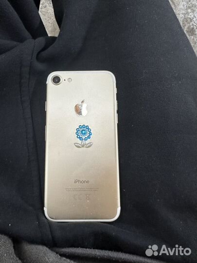 iPhone 7, 32 ГБ