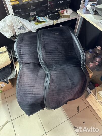 Автомобильные чехлы из экокожи накидки