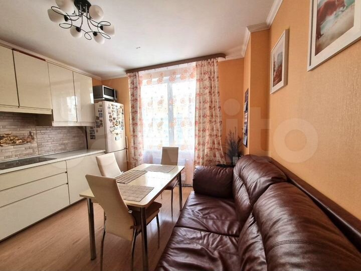 2-к. квартира, 55 м², 22/25 эт.