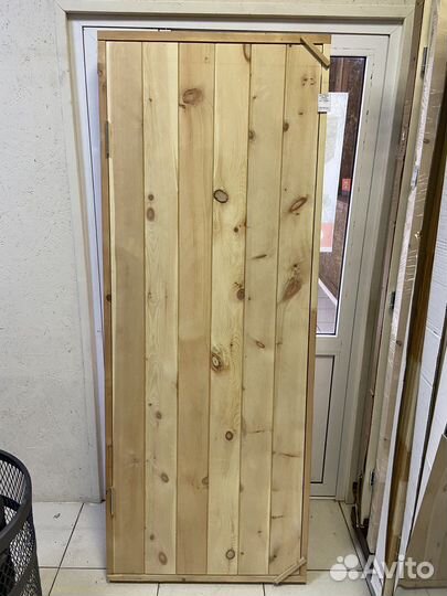 Дверь в баню из кедра