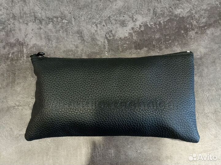 Микрофон audio technica AT 2020