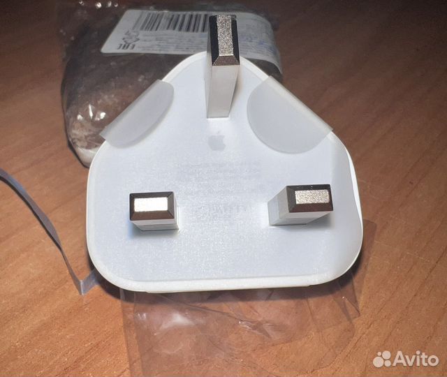 Адаптер на азиатскую розетку Apple USB