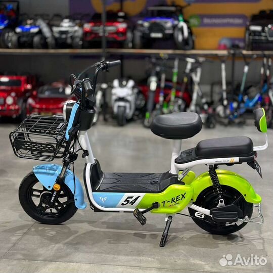 Электроскутер Y