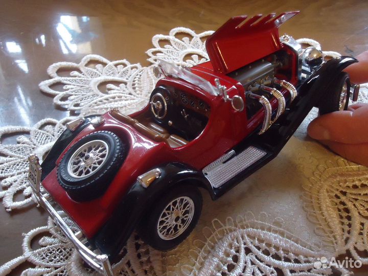 Модель Bburago Mercedes-Benz SSK, 1/24, Italy