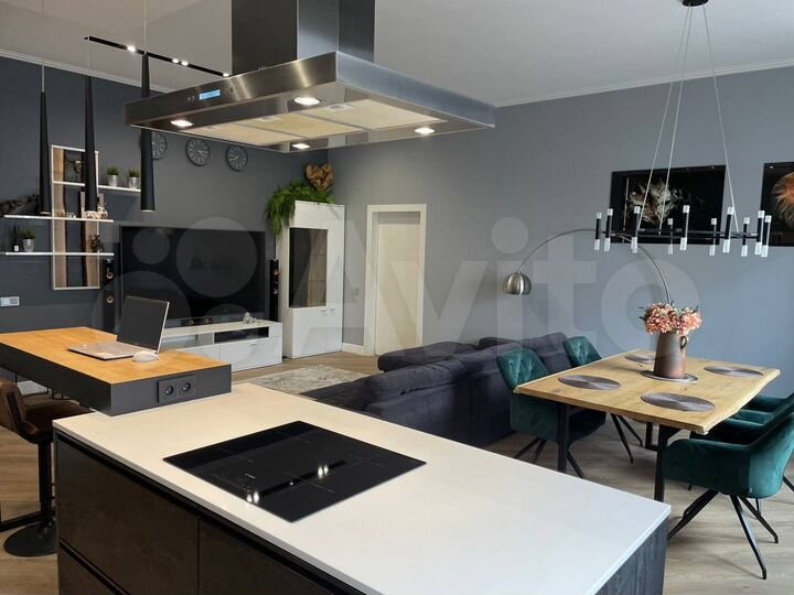 4-к. квартира, 156,7 м², 1/4 эт.