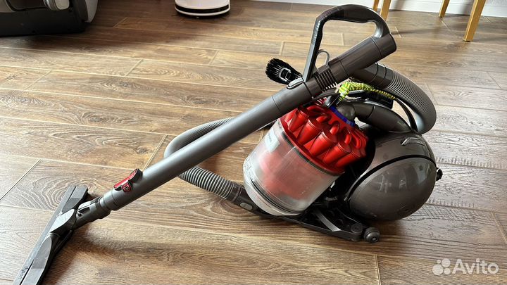 Пылесос Dyson