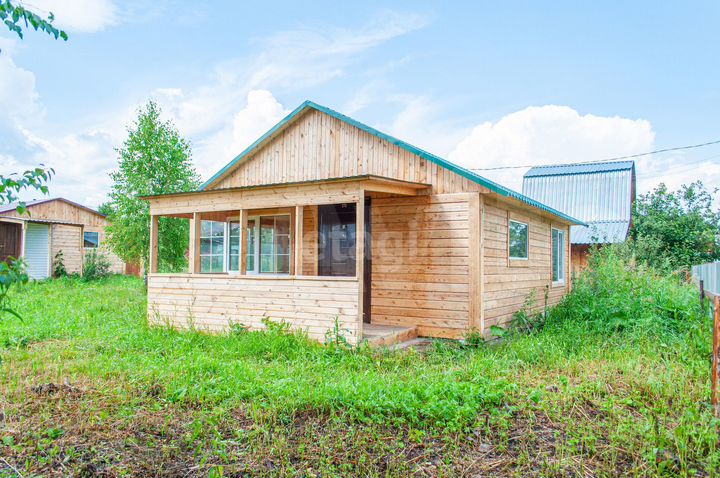 Дача 42 м² на участке 5 сот.