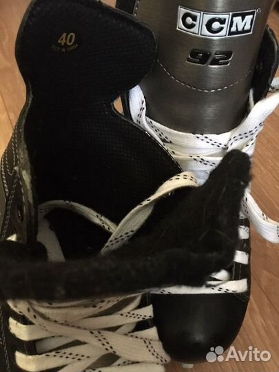 Коньки хоккейные