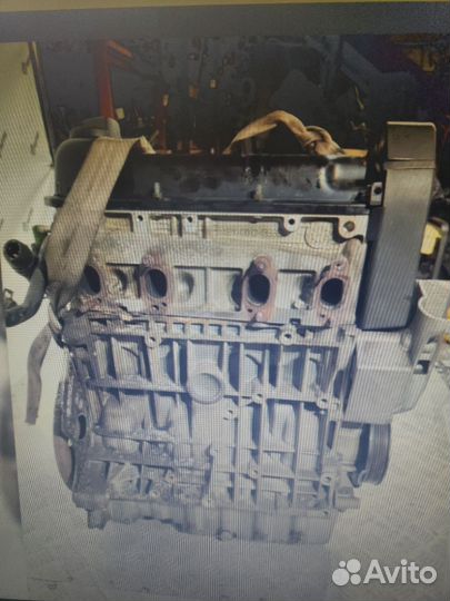 Двигатель Volkswagen Golf 1J5 AEH 2000