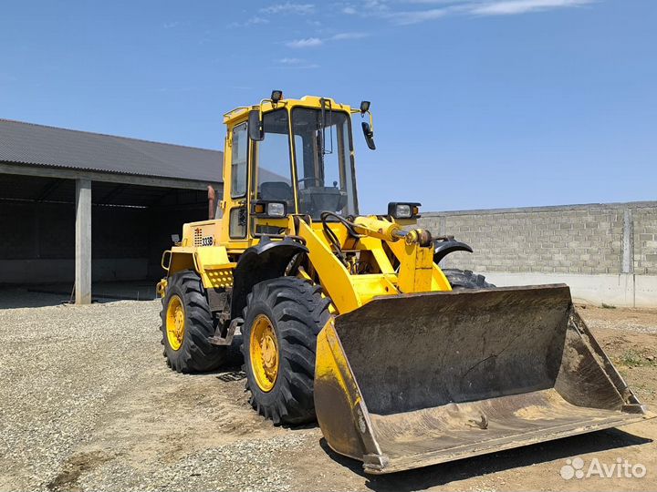 Фронтальный погрузчик Амкодор ТО-18Б2, 2001