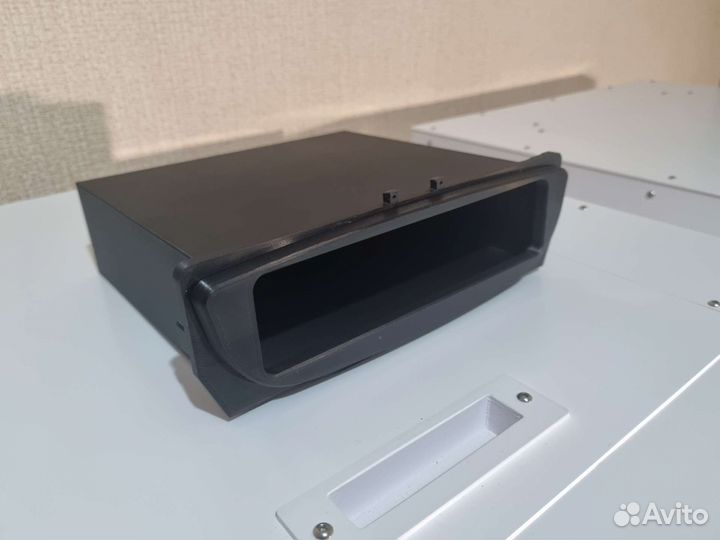 Рамка (полка) Renault Megane 3 вместо магнитолы