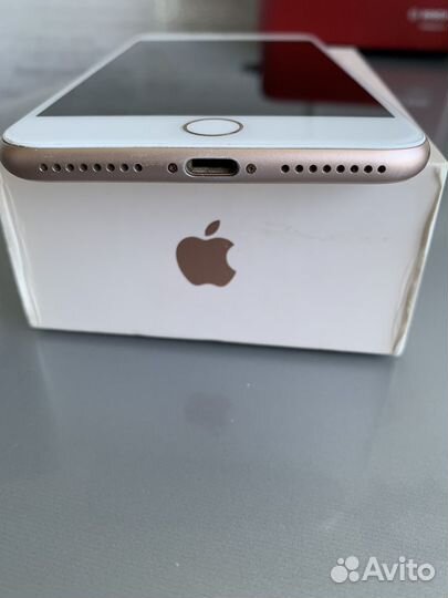 Телефон iPhone 8 plus