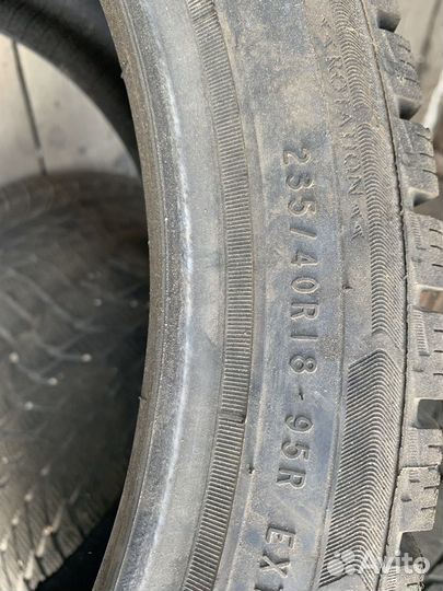 Triangle Snowlink TWT02 235/40 R18