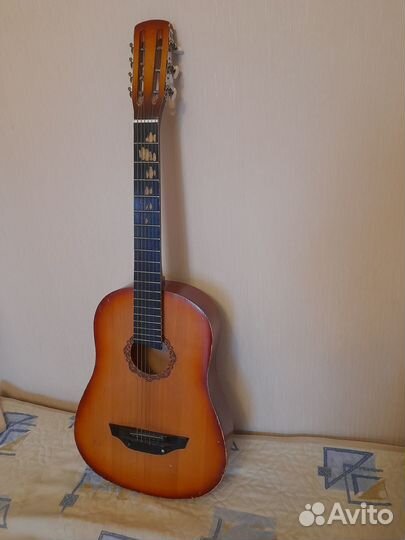 Гитара акустическая 6 струн