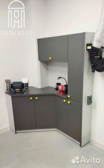 Гардеробный шкаф