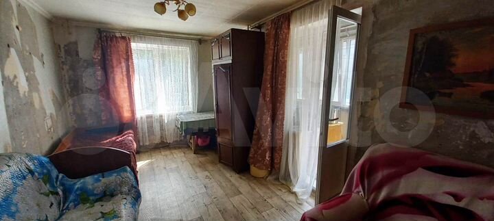 2-к. квартира, 50 м², 1/9 эт.