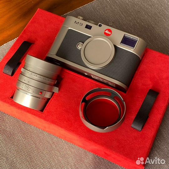 Фотоаппарат Leica