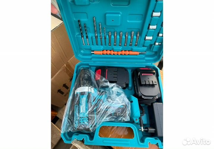 Шуруповерт Makita 18v 2a/h с набором в Королёв