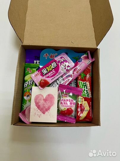 Набор европейских сладостей в подарочной упаковке