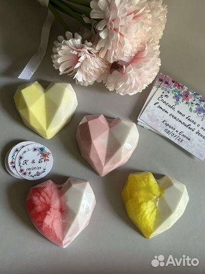 Подарки на свадьбу из мыла (бонбоньерки)
