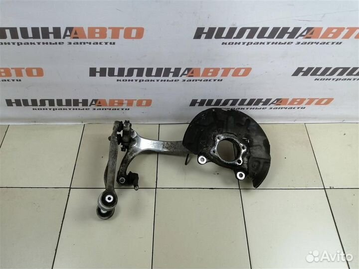 Кулак поворотный правый Ауди А4 Б7 Б6