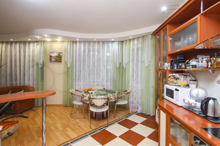 3-к. квартира, 102,1 м², 7/9 эт.