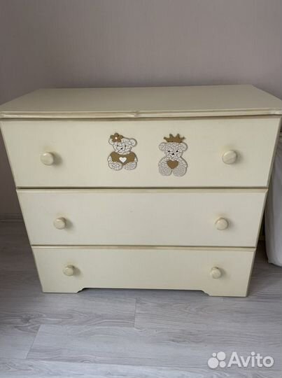 Детская кровать и комод Pali