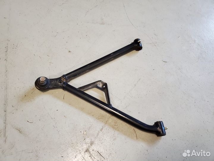 Рычаг передний нижний левый BRP Can-Am G2