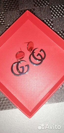 Серьги Gucci