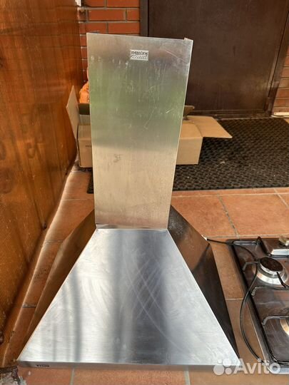 Газовая варочная панель и вытяжка