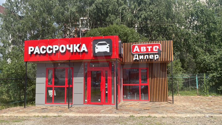 Машиноместо, > 30 м²