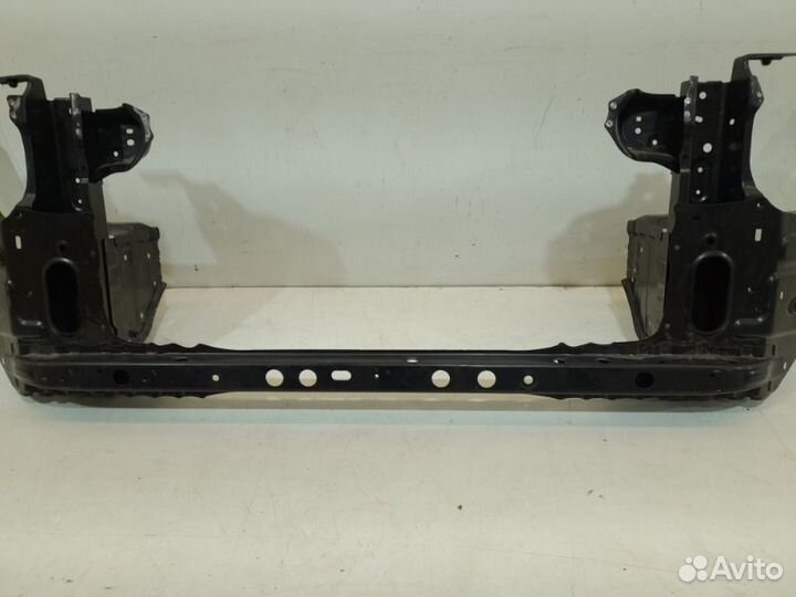 Панель передняя (телевизор) передний Toyota Land