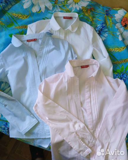 Школьные рубашки 3 штуки