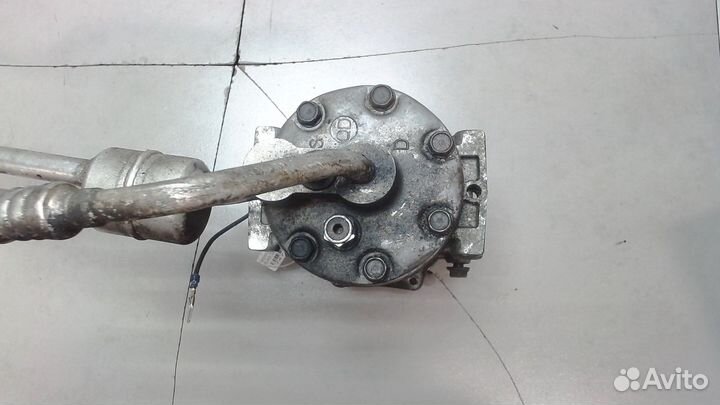 Компрессор кондиционера Mitsubishi Carisma, 2002