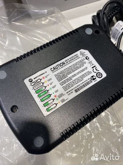 Зарядное устройство для рации Motorola