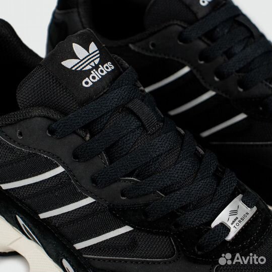 Adidas torsion super Black / White