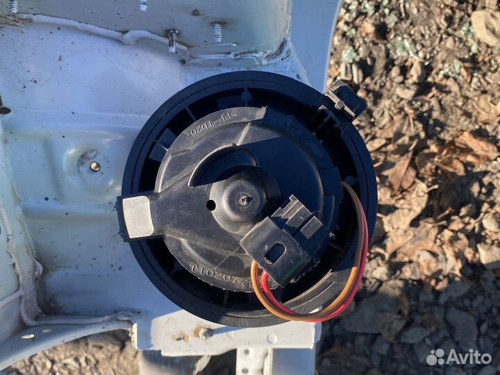 Моторчик печки Renault Logan 2 2014-2022г