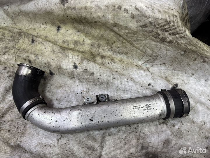 Патрубок интеркулера Мерседес ом 651