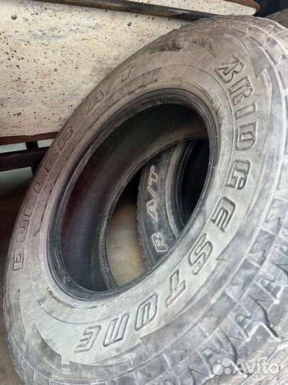 Bridgestone Dueler A/T 245/75 R16