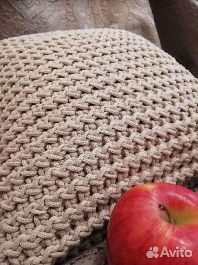 Декоративная подушка