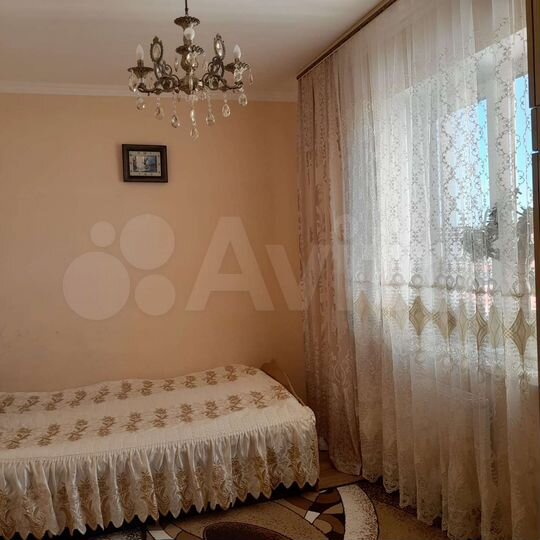 3-к. квартира, 70 м², 8/16 эт.