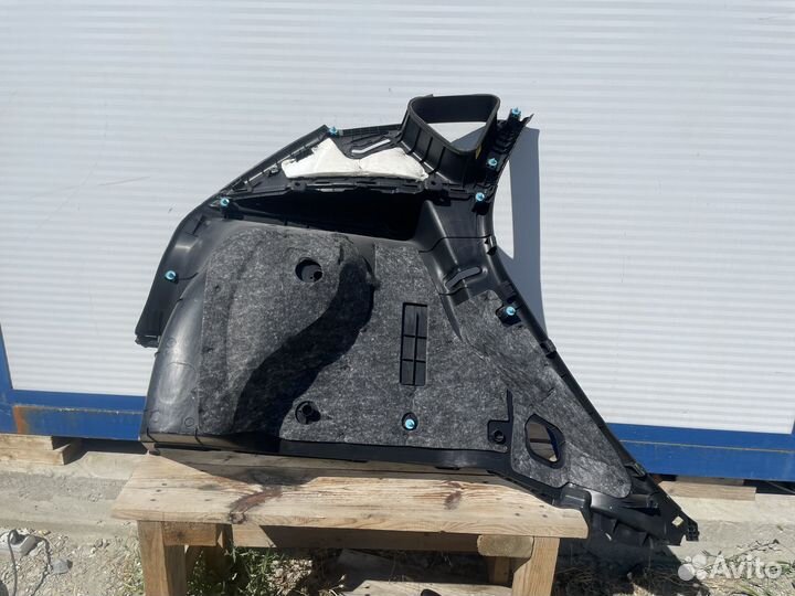 Обшивка багажника правая Hyundai Solaris