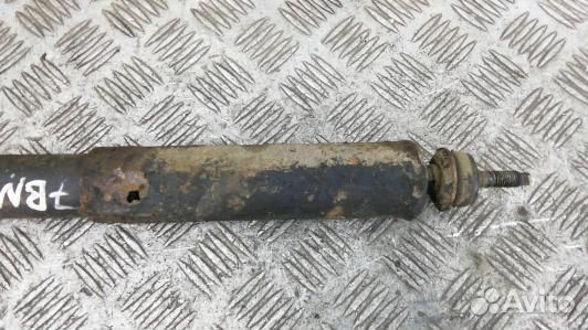 Амортизатор задний suzuki grand vitara 1 (7BN12MF0