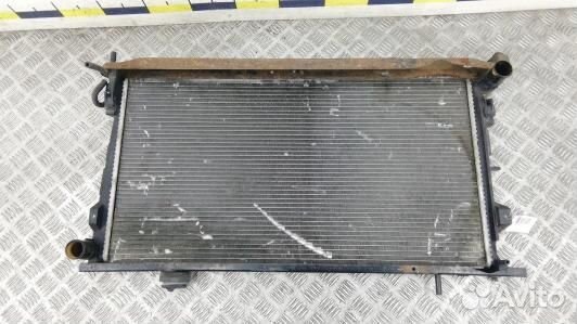 Радиатор системы охлаждения chrysler voyager Grand
