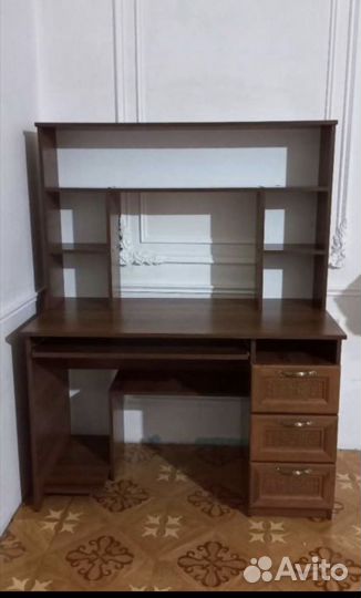 Комп стол софия