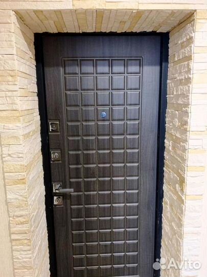 Входные двери в квартиру и на дачу 348