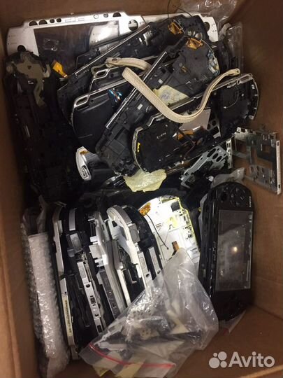 Запчасти psp 1000, 2000, 3000, go, e1000