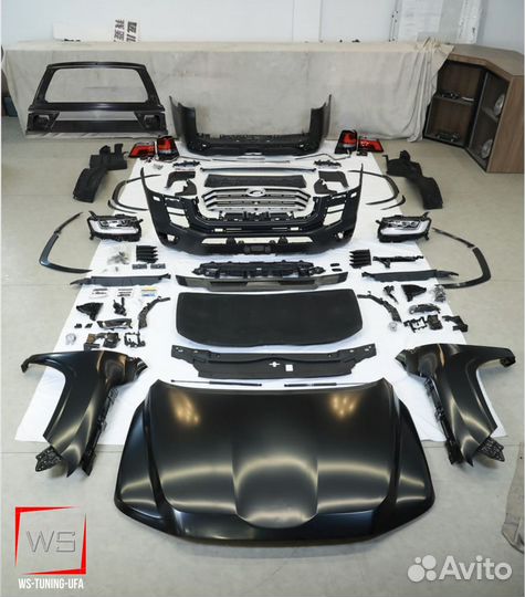 Рестайлинговый комплект на Toyota LC 200 в LC 300