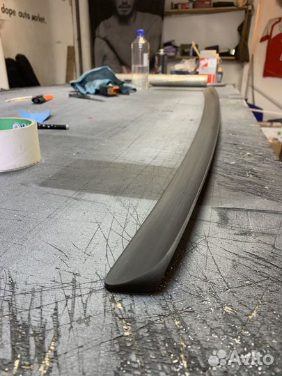 Козырек заднего стекла Lexus LS 2001-2006