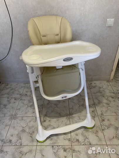 Стульчик для кормления brevi